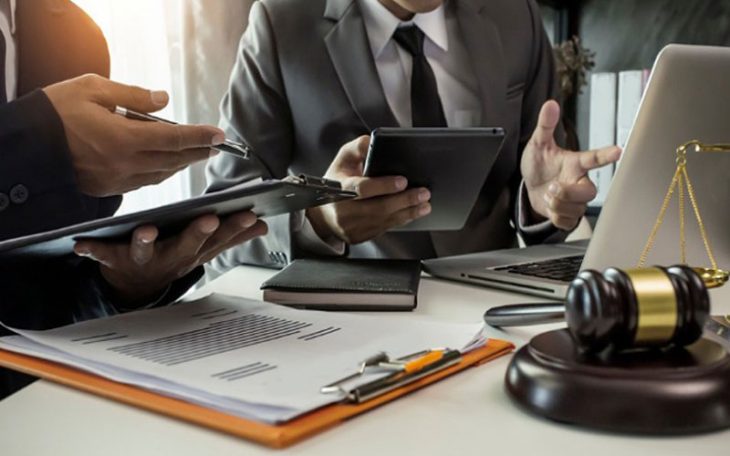 وکیل قاضی بازنشسته در کرج