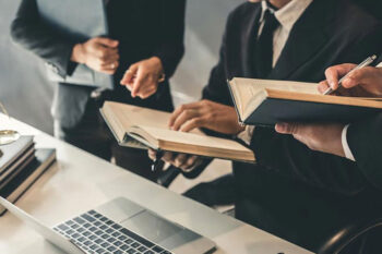 بهترین وکیل در کرج
